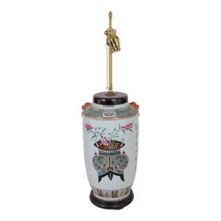 Chinese Antique Famille Rose Porcelain Vase Table Lamp For Sale