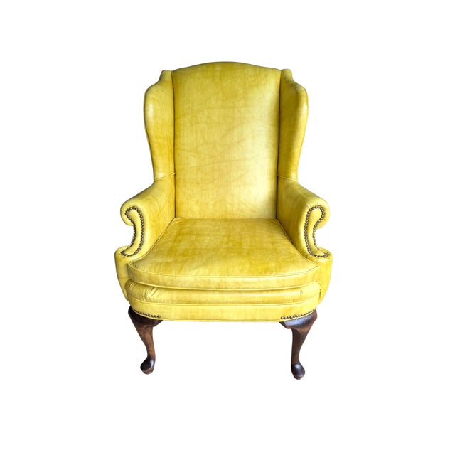 Hollywood Regency Vintage Shuford Furniture Yellow Leatherette Wingback Armchair | Queen Anne Style Faux Leather Accent Chair | Traditional Hollywood Regency For Sale - Image 3 of 14