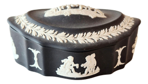 Vintage Neoclassical Black and White Jasperware Jewelry Box from Wedgwood, 1960s