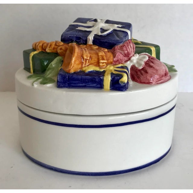 Late 20th Century Italian Porcelain Lidded Box With Wrapped Presents Detail For Sale - Image 9 of 9