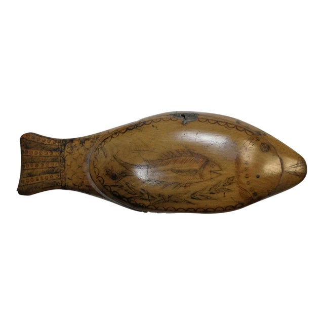 Hand Carved Fish Decoy Snuff Box For Sale