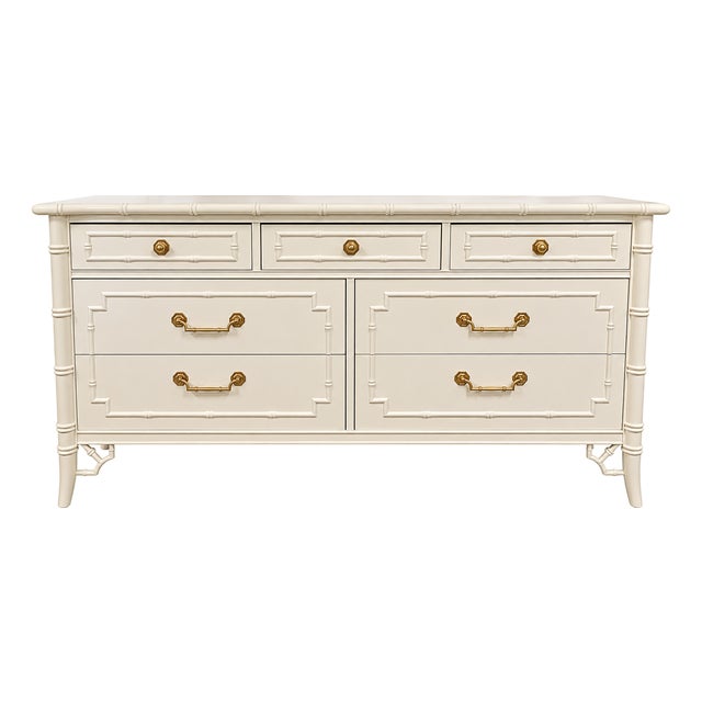 Vintage Chinoiserie Faux Bamboo Dresser in Ivory Lacquer With Brass Hardware For Sale