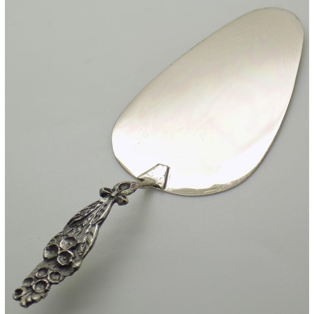 Metal Vintage Italian Handmade Genuine Silver Small Cake Server Flower Handle Presta Naples 800 Continental Silver Pastry Mignon Cupcake Server For Sale - Image 7 of 13