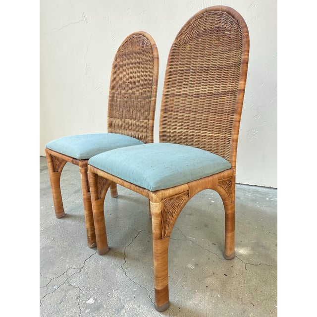 Brown Vintage High Back Wicker Dining Chairs With Tall Arched Backs – Hollywood Regency Coastal, a Pair For Sale - Image 8 of 9