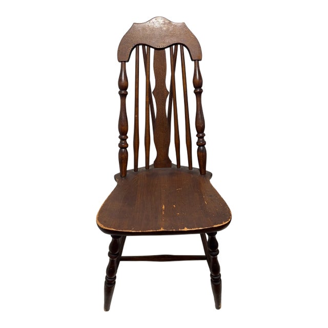 Early 20th Century Antique Brace Back Windsor Chair With Grooved Seat For Sale