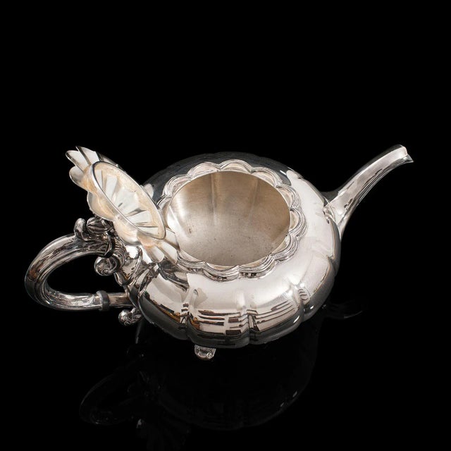 Circa 1950 Silver Plated Viners of Sheffield Tea Service - 2 Pieces For Sale - Image 9 of 13
