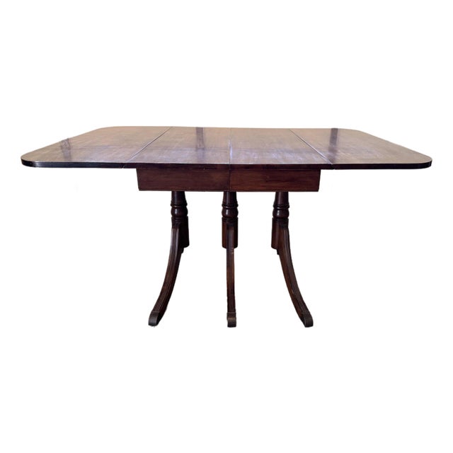 Early 20th Century Duncan Phyfe Style Dining Table For Sale