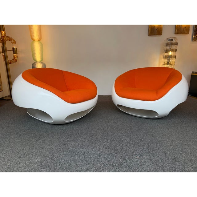 Pair of Fiberglass Pod Armchairs by Mario Sabot, Italy, 1970s For Sale - Image 13 of 15