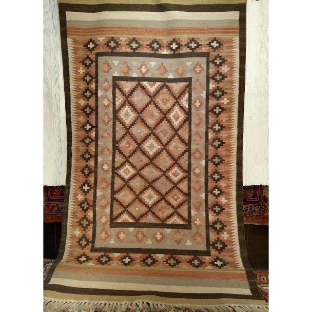 Navajo rugs by the weavers from the Southwest US have become very popular with the collectors. The Navajo rugs from...