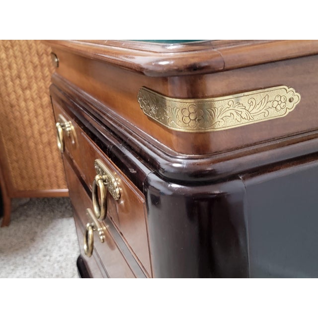 Asian 1990s Sherrill Nightstand Commode Chest For Sale - Image 3 of 4