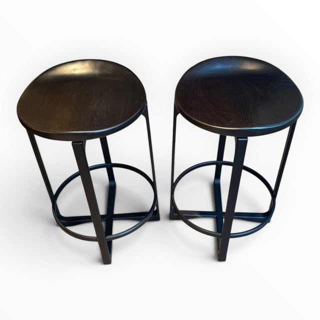 Contemporary Holly Hunt Pepper Swivel Bar Stools- A Pair For Sale - Image 3 of 7
