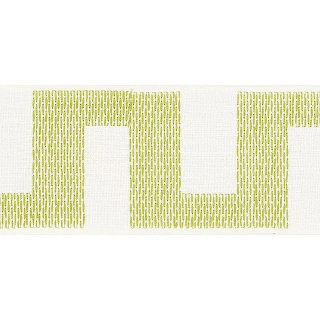 Contemporary Sample - Schumacher Matrix Tape in Leaf For Sale - Image 3 of 3