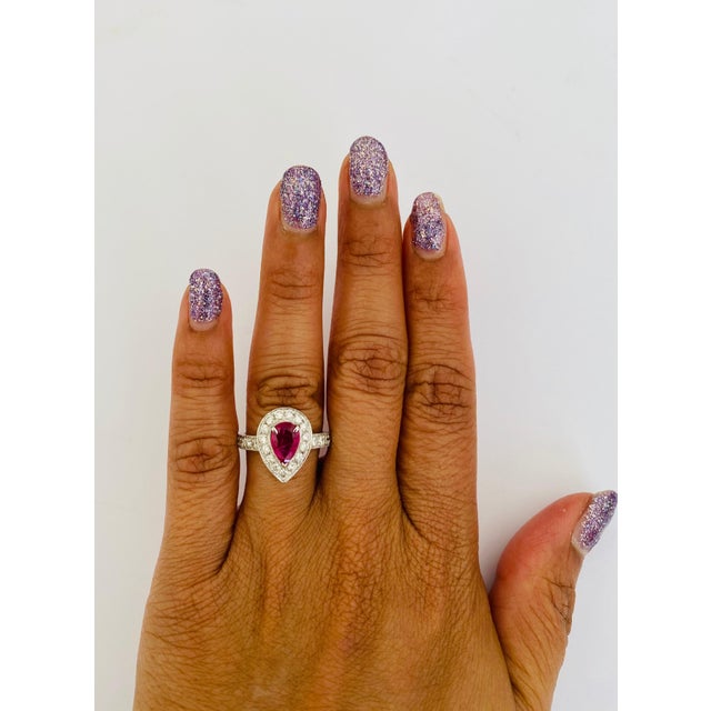 Metal Roshe Jewels Ruby Ring With Diamonds in 18 Karat White Gold, Size 7 For Sale - Image 7 of 10