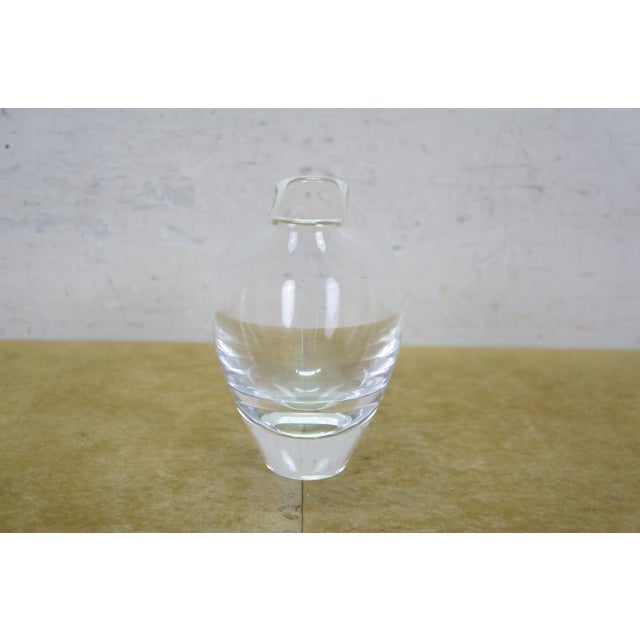 Steuben Glass Mid Century 1960s Steuben Crystal Asymmetric Lunar Pinch Top Vase 5" For Sale - Image 4 of 14