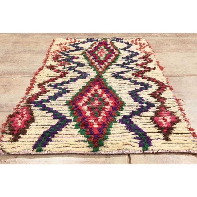 Vintage Azilal Boucherouite Moroccan Rug, 02'11 X 06'04 For Sale - Image 9 of 10