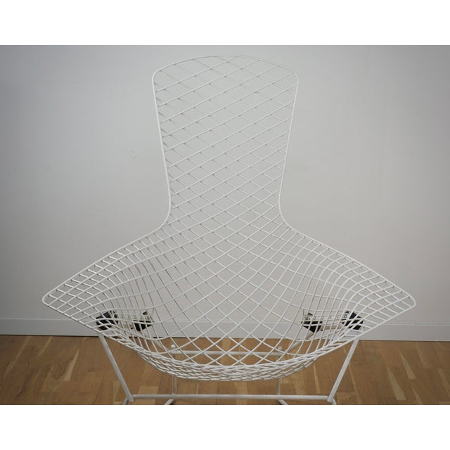 White Set of Bird Chair with Ottoman by Harry Bertoia for Knoll International, 1980s For Sale - Image 8 of 10