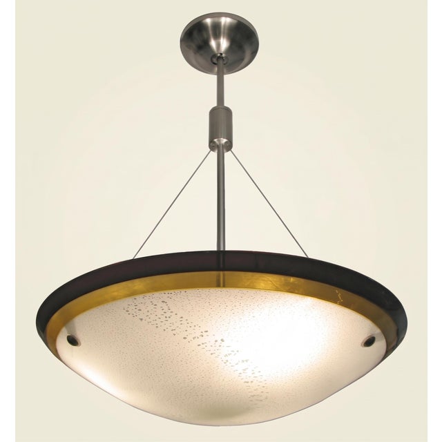 Ultimate sophistication marks the Pie in the Sky collection of flush-mounts and suspensions. The Italian glass technique...