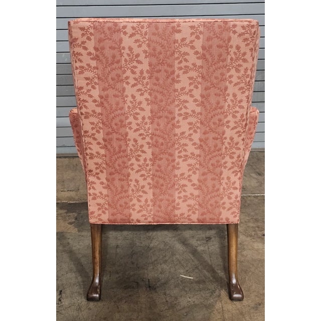 Rose Late 20th Century Kittinger Colonial Williamsburg Mahogany Wing Chair Cw 104 Claw & Ball Feet For Sale - Image 8 of 13