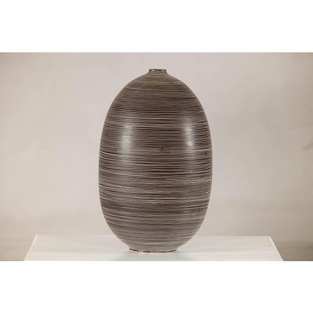 Large Artisan Ceramic Vase with Fine Linear Decoration in Brown and Cream For Sale - Image 14 of 16