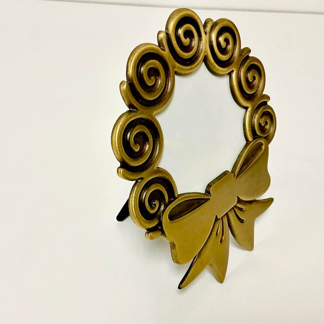 Mid-Century Chippendale Hollywood Regency Brass Finish Metal Picture Frame With Bow For Sale - Image 11 of 11