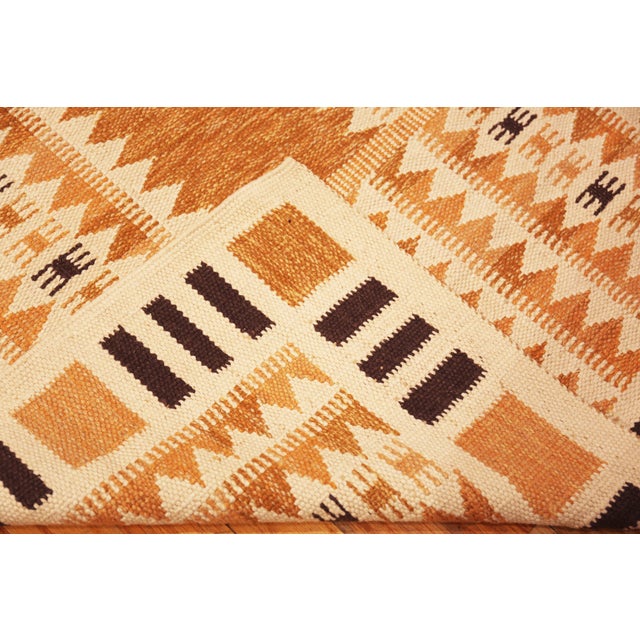 Textile Nazmiyal Collection Contemporary Scandinavian Style Kilim Rug For Sale - Image 7 of 7