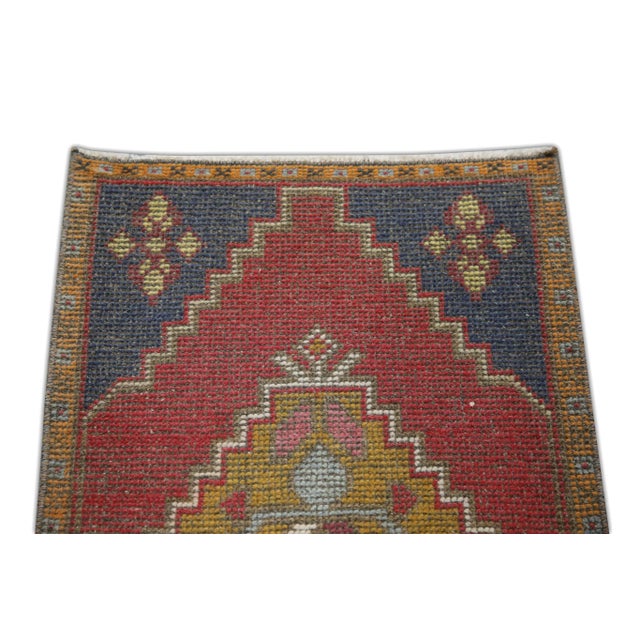 Traditional 1960s Red & Blue Geometric Design Handwoven Wool Vintage Turkish Mini Rug 1'9" X 3'5" For Sale - Image 3 of 5