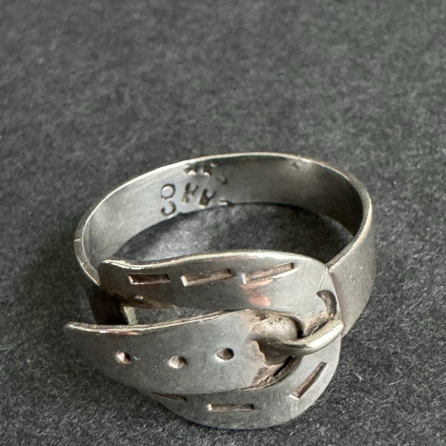 Mid 20th Century Taxco Mexico Sterling Silver Belt Buckle Ring Size 6.5 For Sale - Image 5 of 8