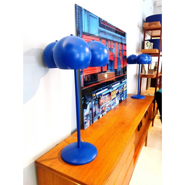 Metal Bubble Shaped Blue Table Lamp by Juanma Lizana For Sale - Image 7 of 8
