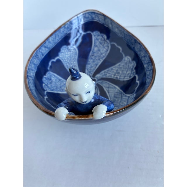 Ceramic Vintage Chinese Man Blue White Porcelain Chinoiserie Oval Bowl For Sale - Image 7 of 13