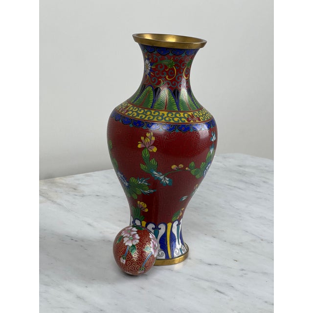 Chinese Vintage Chinese Cloisonné Vase and Egg For Sale - Image 3 of 8