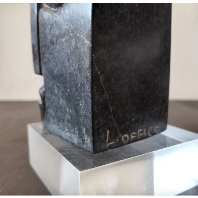 Luke Office Signed Shona Springstone Sculpture – Modernist Stylized Head For Sale In Phoenix - Image 6 of 10