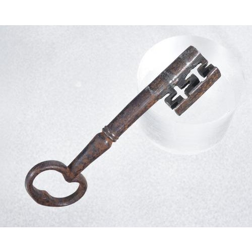 Ancient Lock with Iron Key, 1800s For Sale - Image 3 of 18