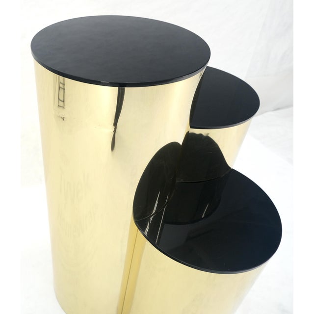 Mid-Century Modern Triptych Round Cylinder Brass Finish Multi Level Pedestal Stand Table For Sale - Image 3 of 15