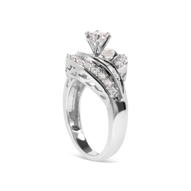Contemporary 14K White Gold 1.00 Cttw Round and Baguette cut Diamond Swirl Cocktail Ring (H-I Color, SI2-I1 Clarity) - Ring Size 7 For Sale - Image 3 of 6