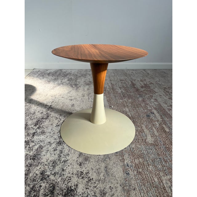 Mid-Century Modern Late 20th Century Post-Modern "Turn" Side Table / Stool, Attributed to Patty Johnson for Keilhauer, Walnut & White Enamel For Sale - Image 3 of 5