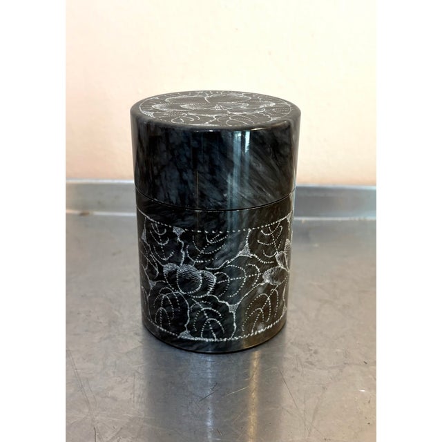 Grey-black marble etched floral cylindrical box. Excellent condition.