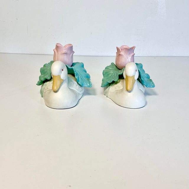 Ceramic 1970s Vintage Fitz & Floyd Coastal Americana Duck & Tulip Candleholders - A Pair For Sale - Image 7 of 15