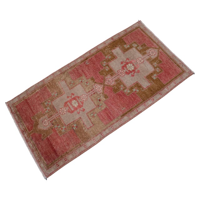 1970s Vintage Hand Knotted Small Rug For Sale - Image 4 of 15