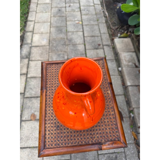 Vintage Atomic Orange Art Pottery Vase by Cherokee Pottery, 1983 For Sale - Image 10 of 11