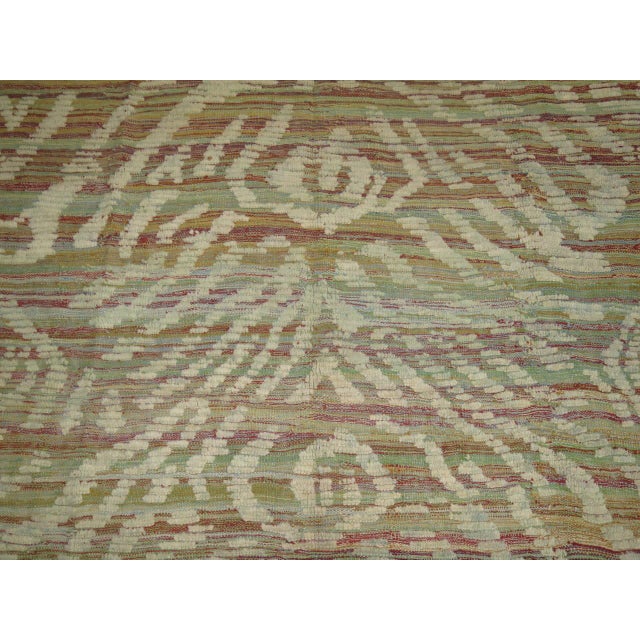 Late 20th Century Turkish Inspired Flat-Weave Carpet - 8'3" x 10'6" For Sale - Image 14 of 18