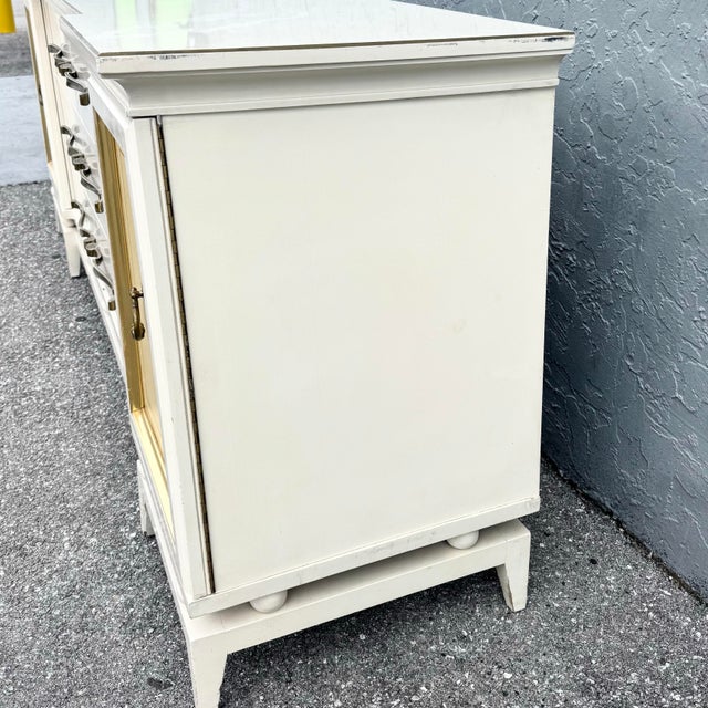 White Hollywood Regency White and Gold Credenza by American of Martinsville For Sale - Image 8 of 12