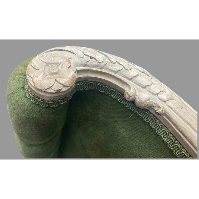 Green Vintage French Style Decorative Carved Boudoir Window Bench, Mid 20th Century For Sale - Image 8 of 10