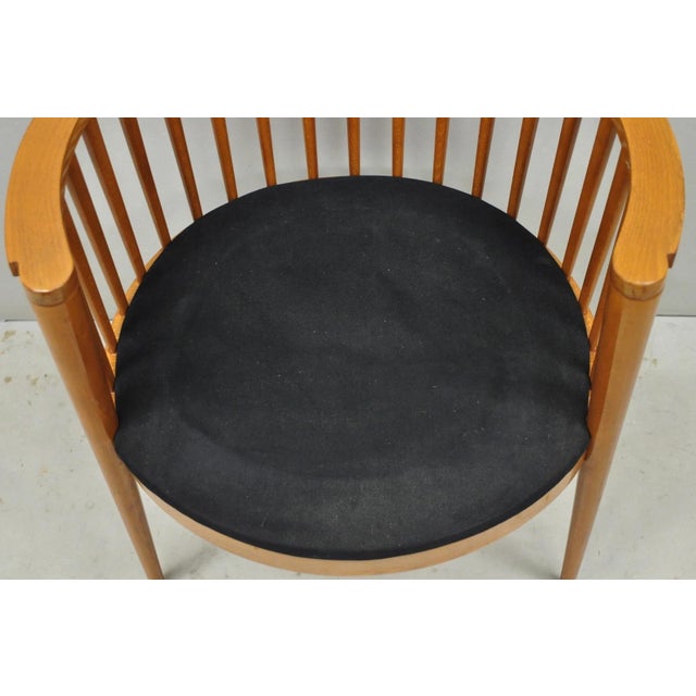 Wood Vintage Postmodern Maple Wood Spindle Barrel Back Tapered Leg Lounge Arm Chair For Sale - Image 7 of 12