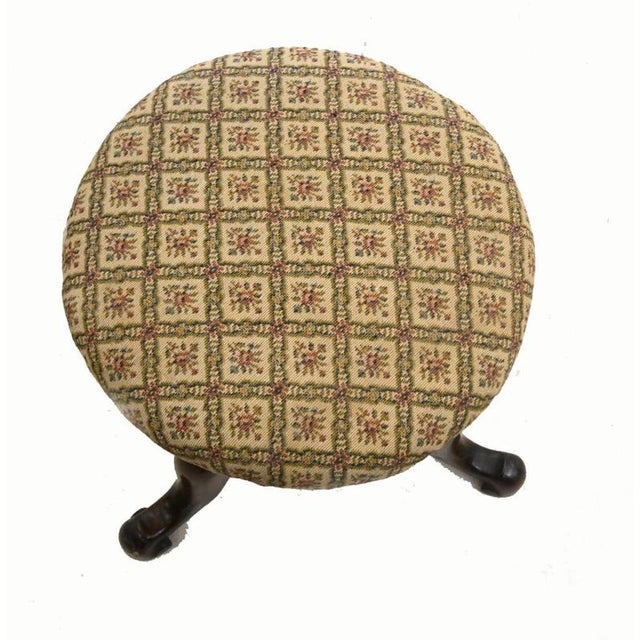 Victorian Adjustable Height Piano Stool in Carved Walnut, 1860s For Sale - Image 5 of 9