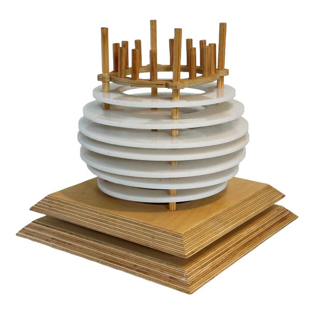 Mid-Century Sculptural Objet d'Art in Wood and White Acrylic For Sale