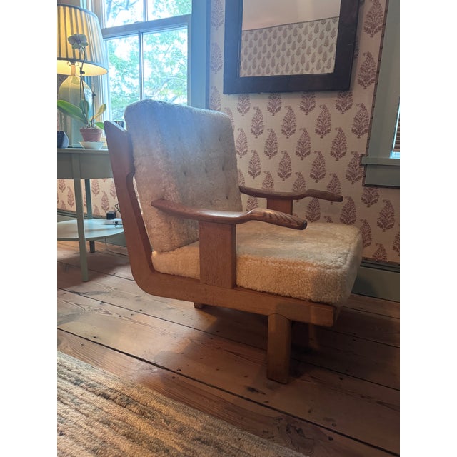 Wood Pair of Tripod Lounge Chairs Attributed to Guillerme Et Chambron for Votre Maison, 1960 For Sale - Image 7 of 10