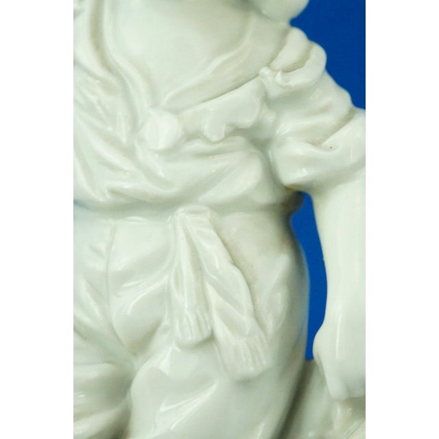 Antique young fisherman figurine in white porcelain from Ginori Doccia, early 19th For Sale - Image 17 of 18