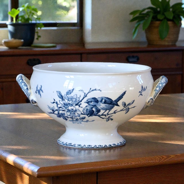 Large French Salad Bowl by Sarreguemines Favori, 1885 For Sale - Image 10 of 10