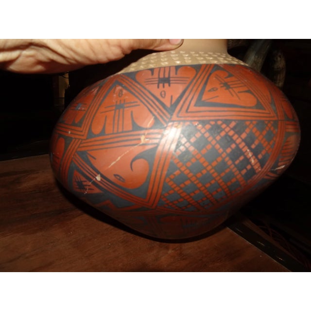 Vintage Southwestern Burnt Orange Pottery Vase Signed Tony Siqueira For Sale - Image 11 of 12