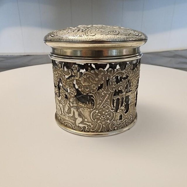 19th Century German Hanau .800 Silver & Heavy Glass Putti Dresser Jar For Sale - Image 12 of 16